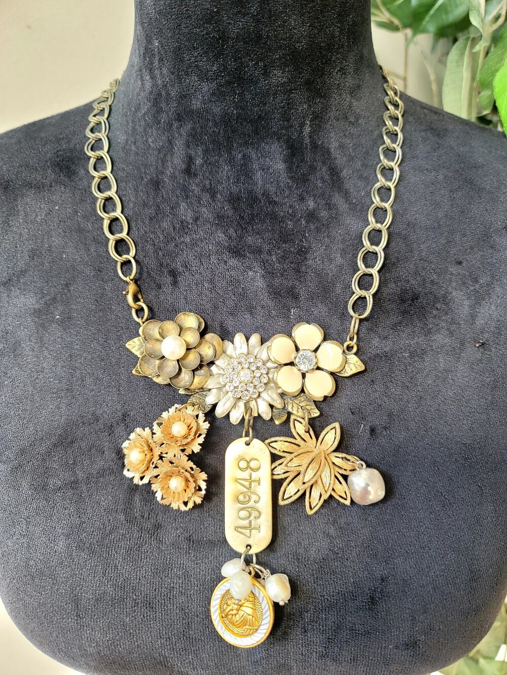 Gold Tone Floral Charm Statement Necklace Mixed Flower Medallion Pendant Jewelry